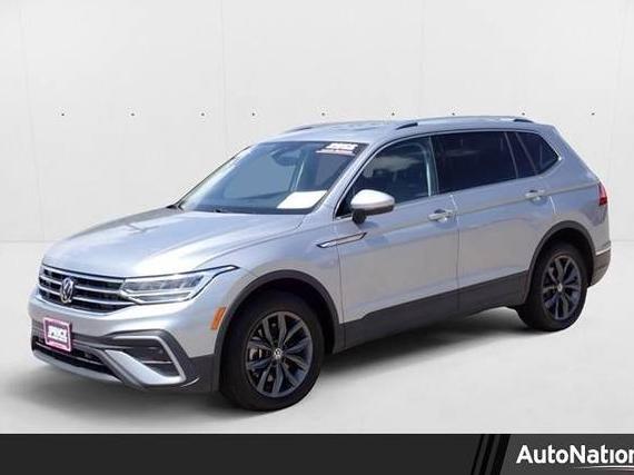 VOLKSWAGEN TIGUAN 4MOTION 2022 3VV2B7AX4NM087785 image